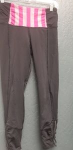 Lululemon cropped athletic tights